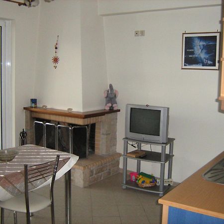 Appartement Filoxenia à Levídhion Extérieur photo
