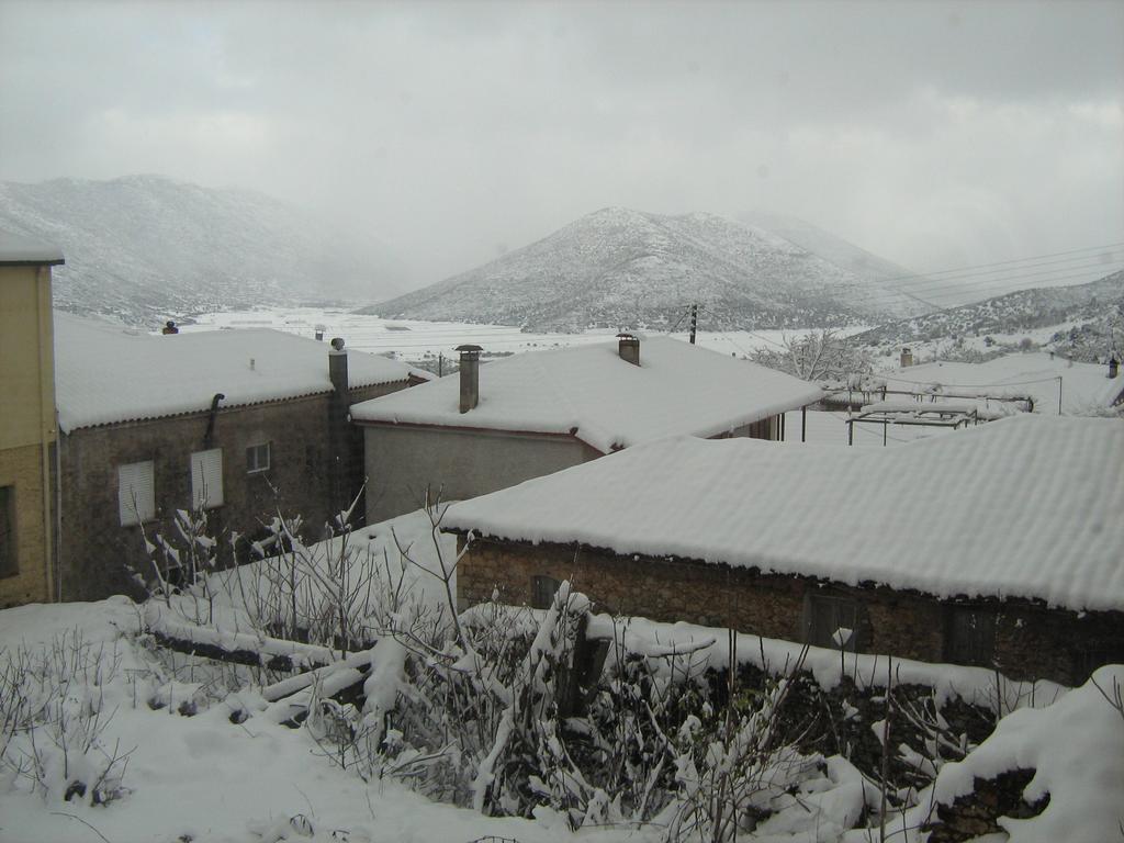 Appartement Filoxenia à Levídhion Extérieur photo