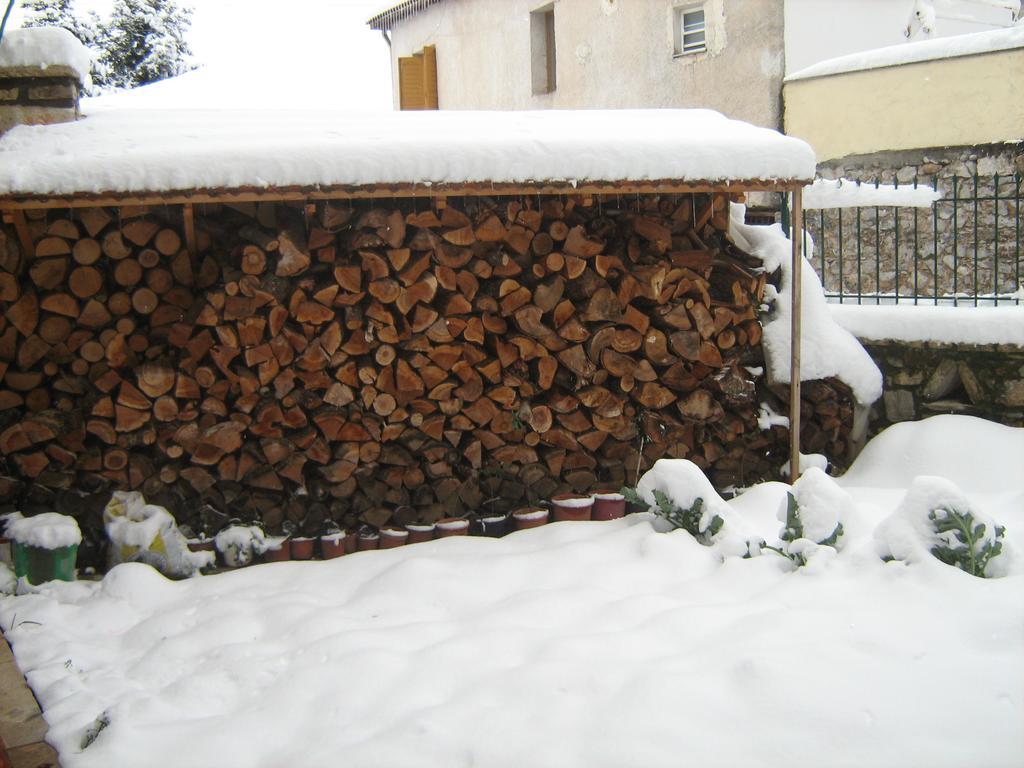 Appartement Filoxenia à Levídhion Extérieur photo